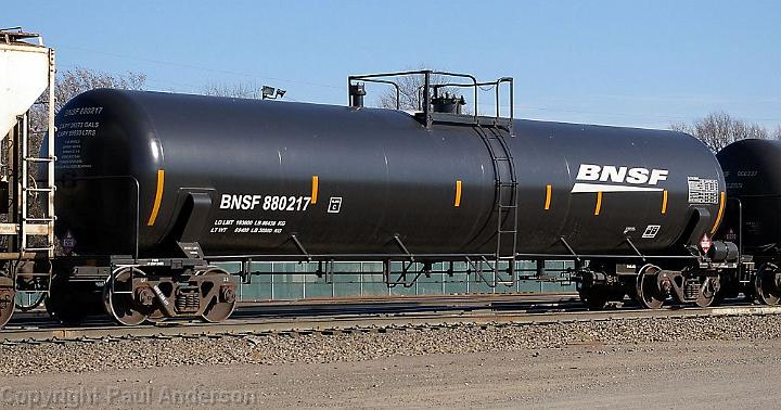 BNSF 880217.jpg